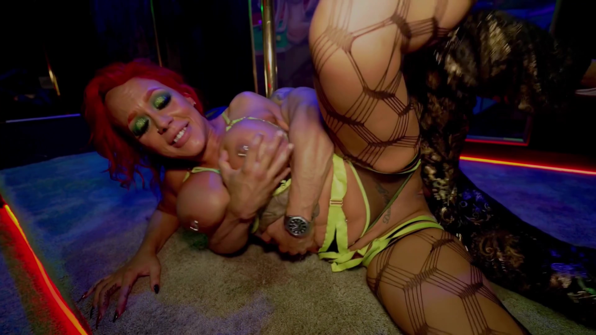 Vegas Stripper Gets Railed At Work